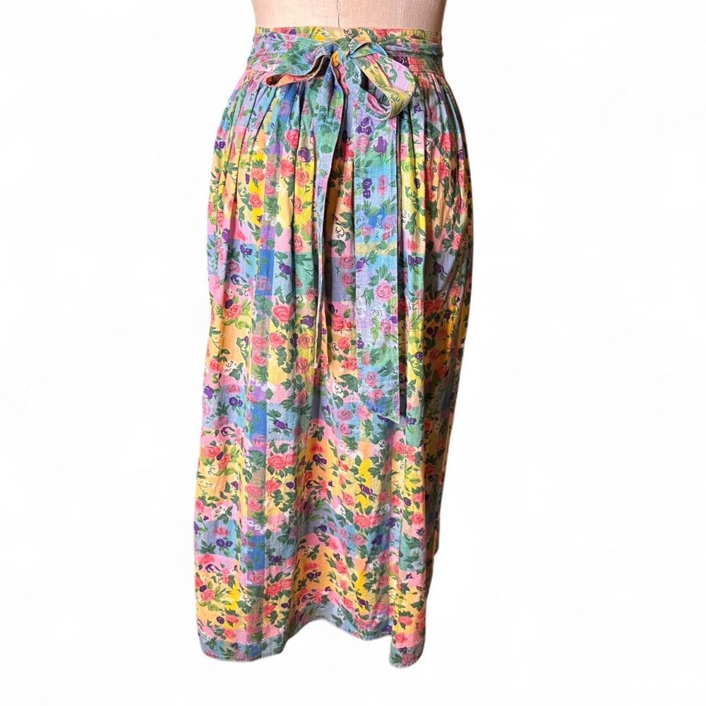 Vintage Floral Wrap Skirt – Colorful Cottagecore Boho (80s/90s)